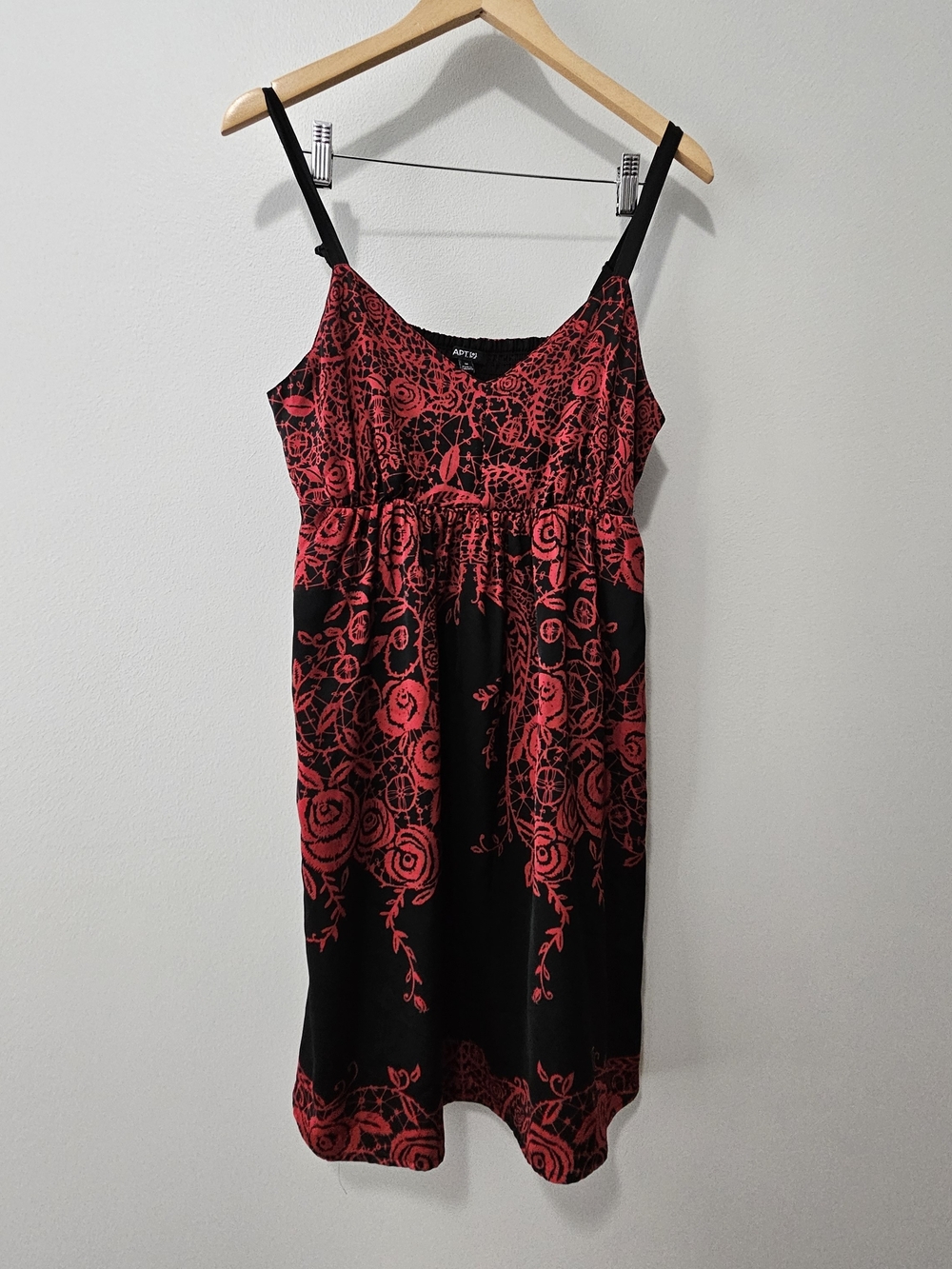APT. 9 Red and Black Floral Spaghetti-Strap Dress